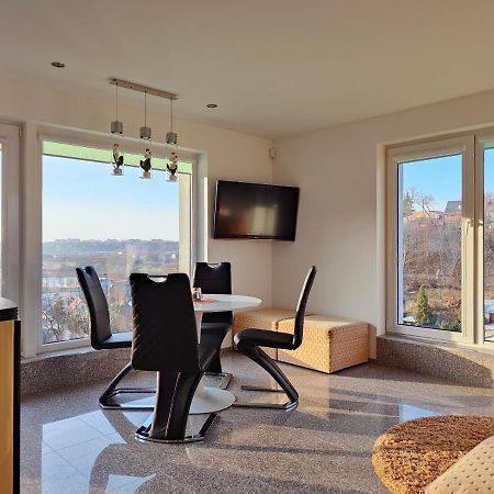 Green Hill Valley Apartments Каунас Екстериор снимка
