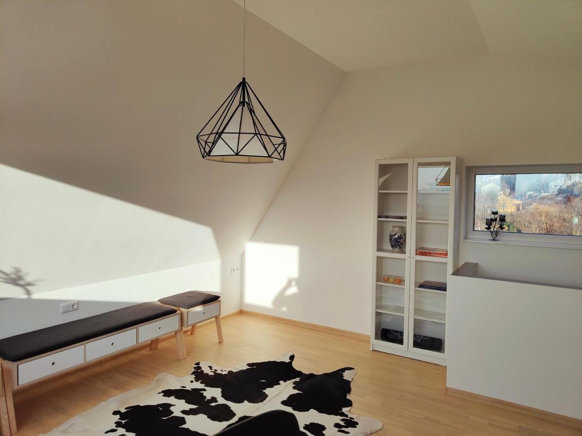 Green Hill Valley Apartments Каунас Екстериор снимка