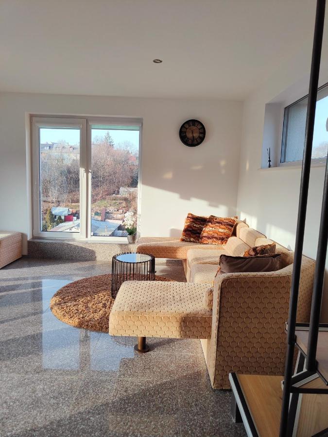 Green Hill Valley Apartments Каунас Екстериор снимка