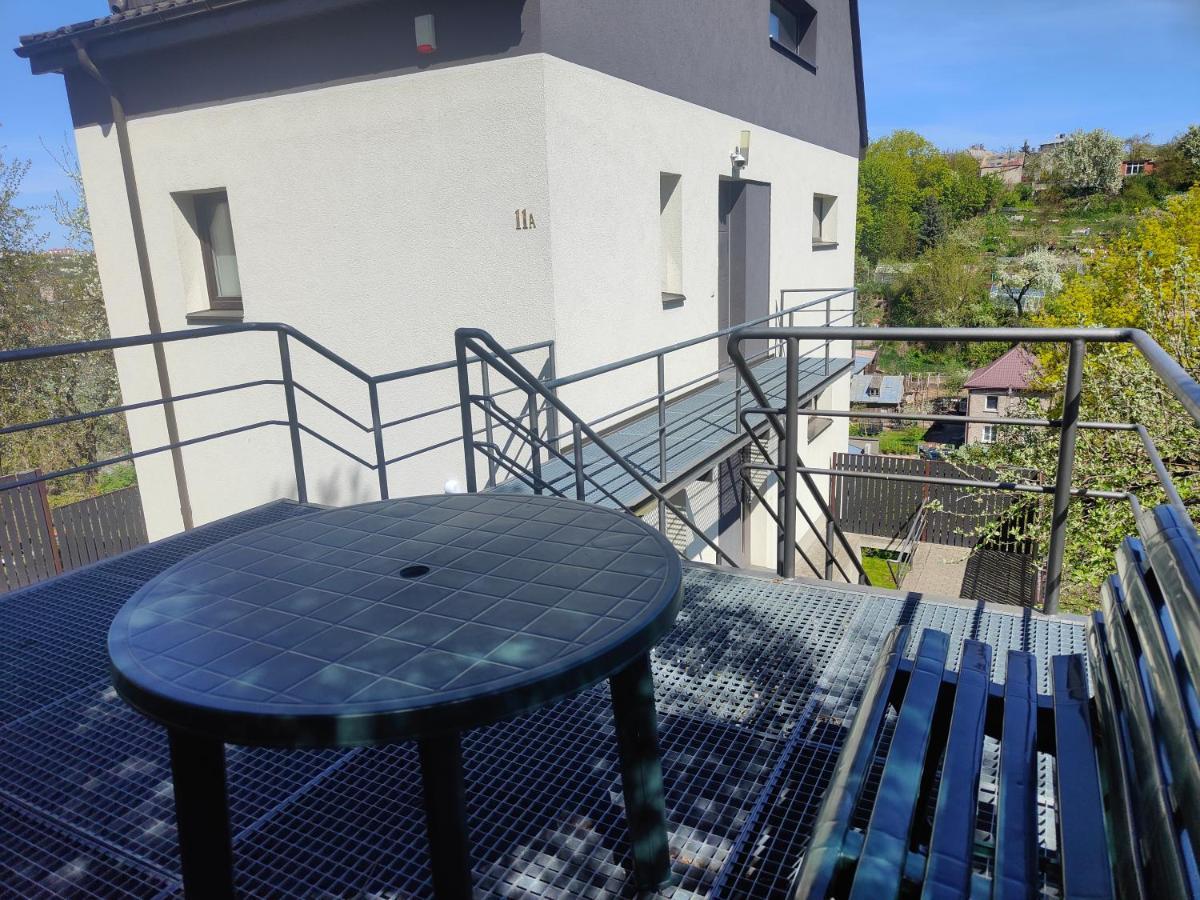 Green Hill Valley Apartments Каунас Екстериор снимка