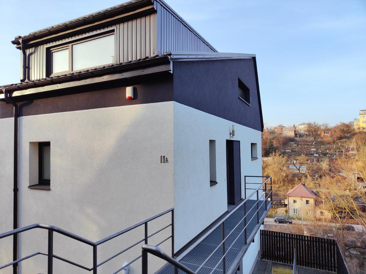 Green Hill Valley Apartments Каунас Екстериор снимка