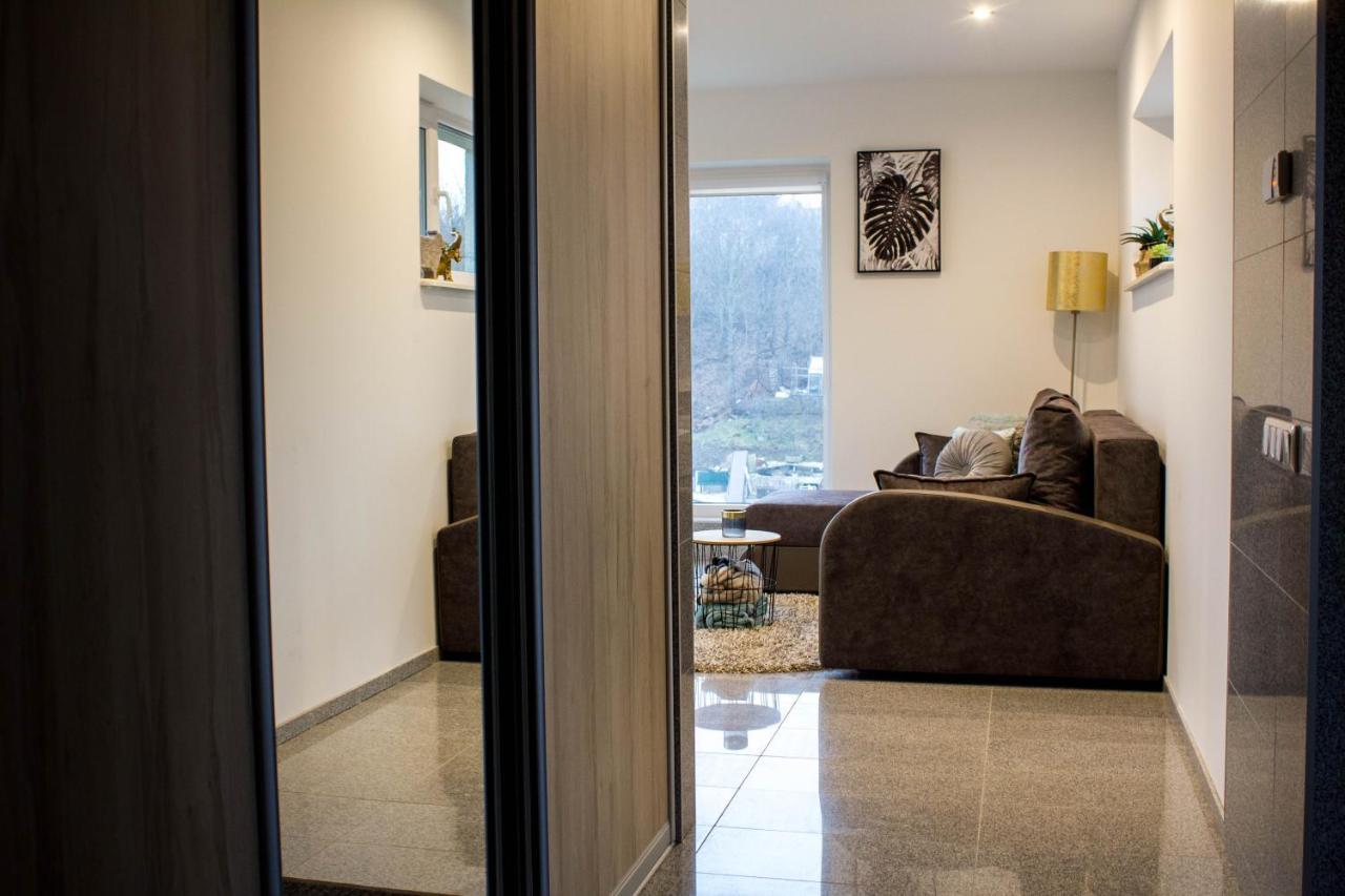 Green Hill Valley Apartments Каунас Екстериор снимка