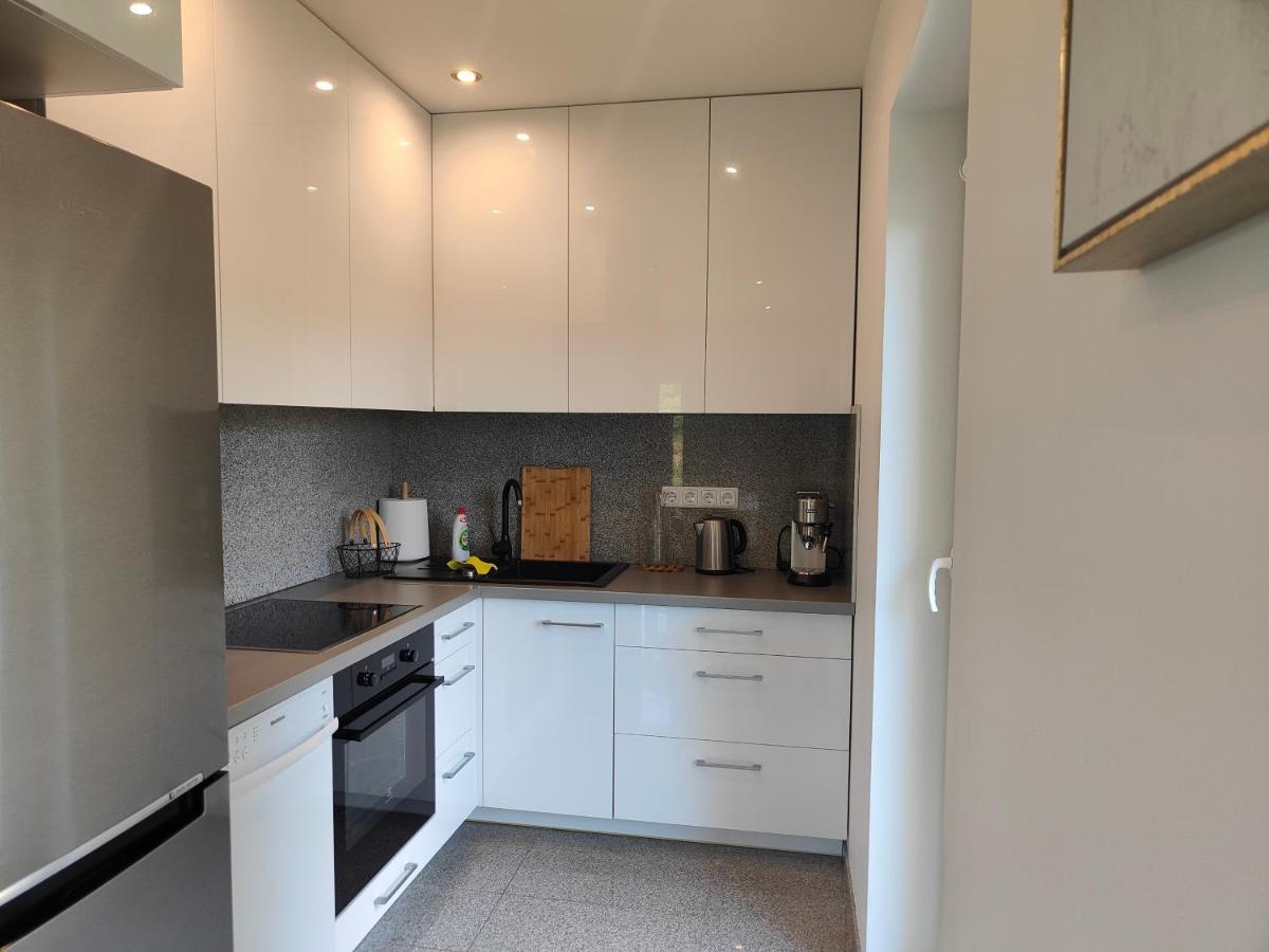 Green Hill Valley Apartments Каунас Екстериор снимка