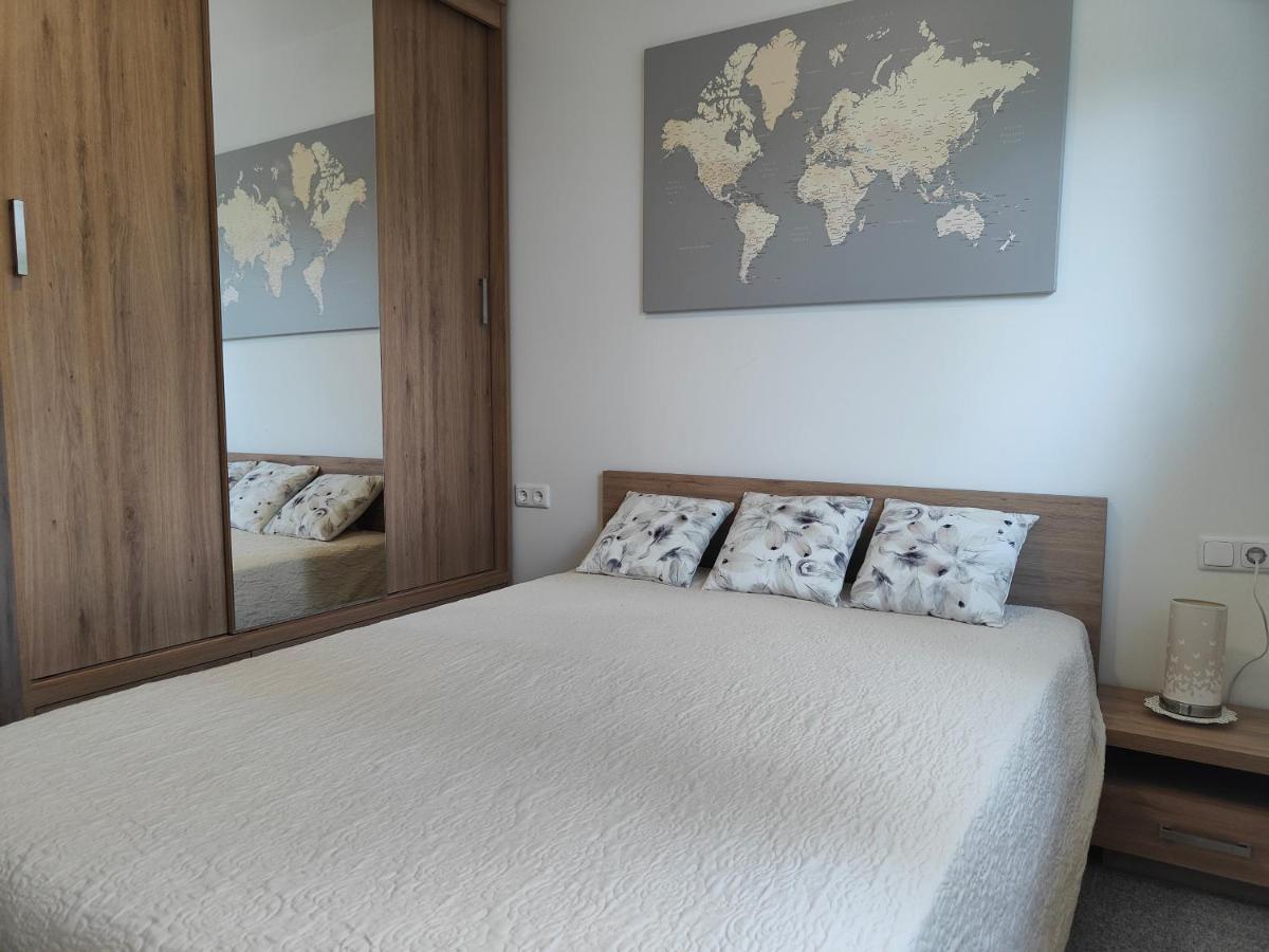 Green Hill Valley Apartments Каунас Екстериор снимка